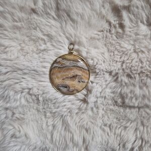 Vintage Pendant Agate Mayan Aztec Etched Vintage Pendant Gold Tone Round Circle